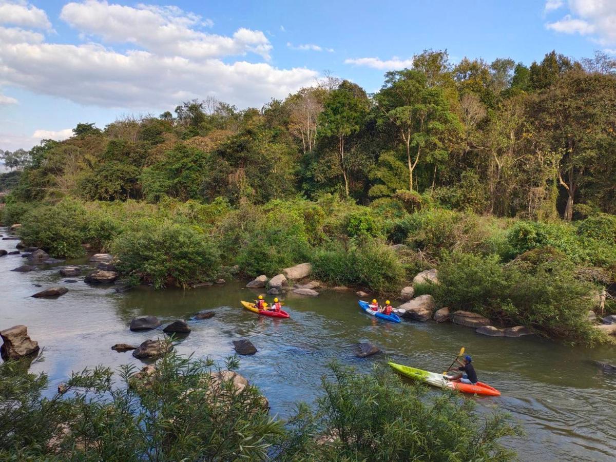 Sappraiwan Elephant Resort & Sanctuary Kaengsopha Экстерьер фото