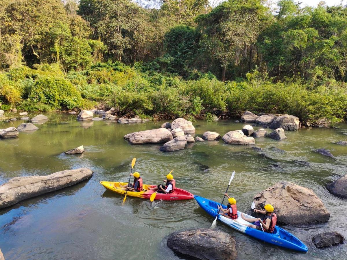 Sappraiwan Elephant Resort & Sanctuary Kaengsopha Экстерьер фото
