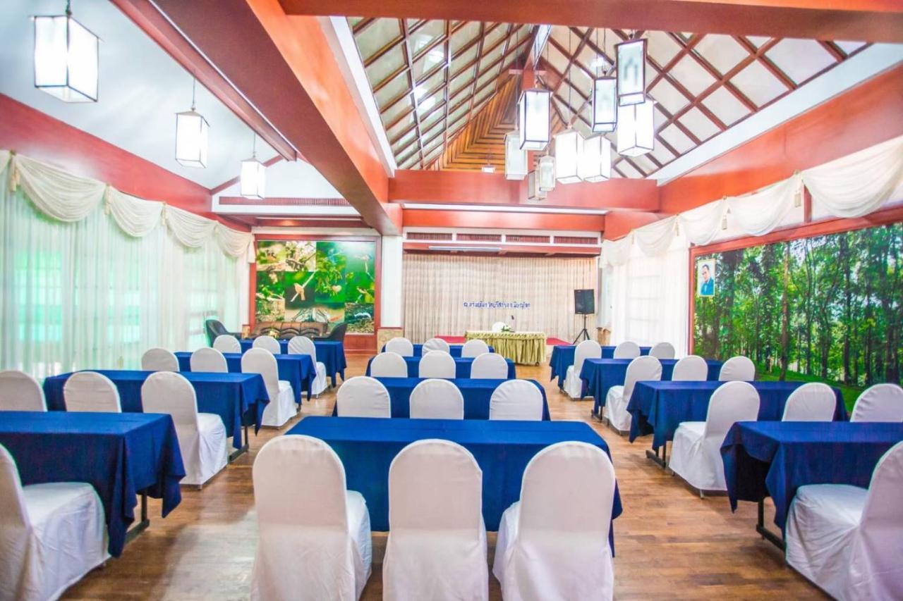 Sappraiwan Elephant Resort & Sanctuary Kaengsopha Экстерьер фото