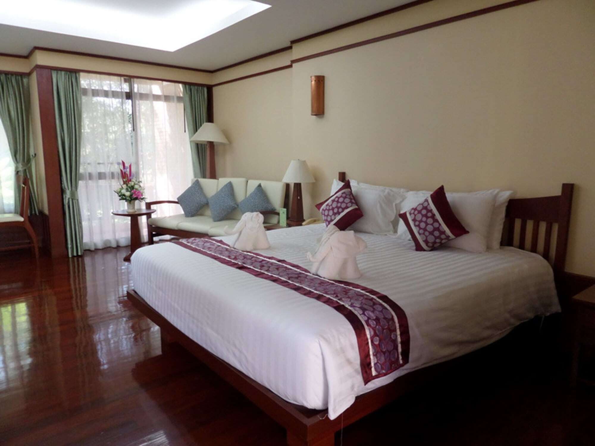 Sappraiwan Elephant Resort & Sanctuary Kaengsopha Экстерьер фото